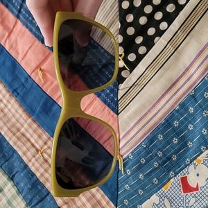 Burberry B 4104 3277/8G 55 16 135 3N Studded Sunglasses